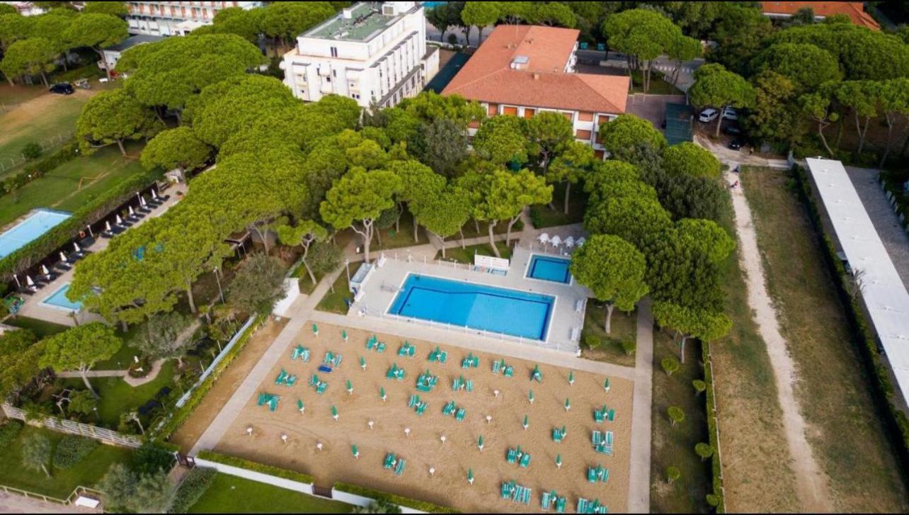 Park Residence - Walterigato Apartments Solo Per Famiglie Lido di Jesolo Exterior photo