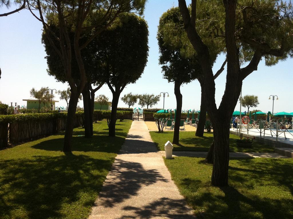 Park Residence - Walterigato Apartments Solo Per Famiglie Lido di Jesolo Exterior photo