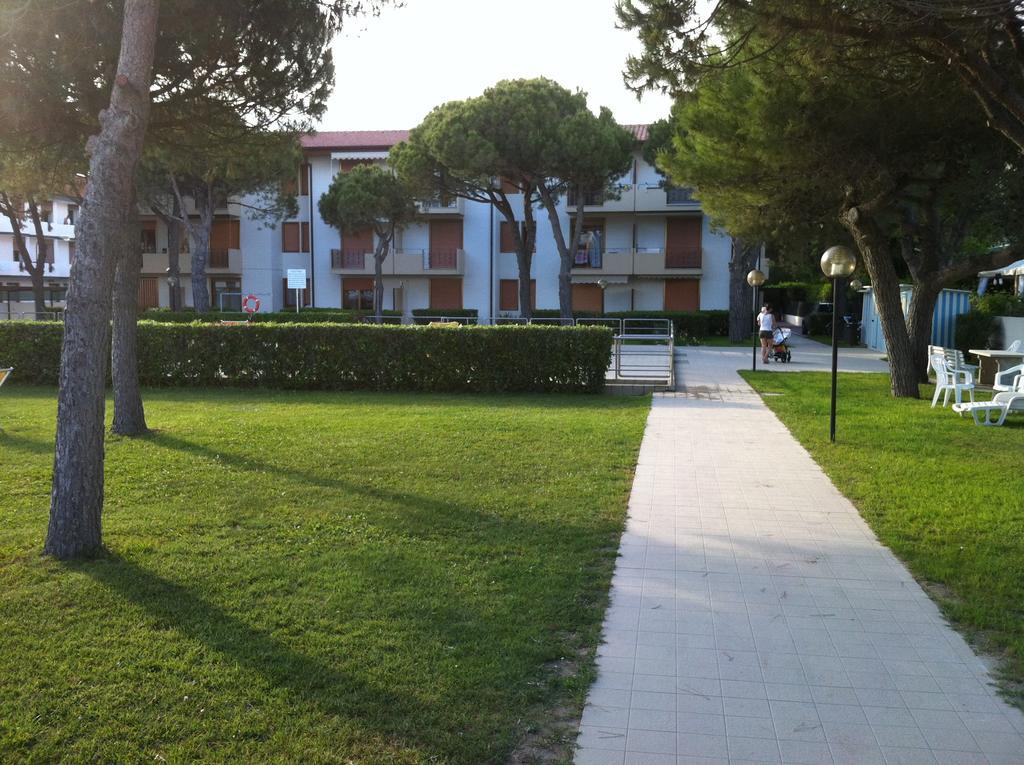 Park Residence - Walterigato Apartments Solo Per Famiglie Lido di Jesolo Exterior photo