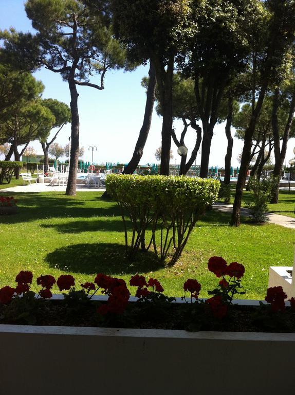 Park Residence - Walterigato Apartments Solo Per Famiglie Lido di Jesolo Exterior photo